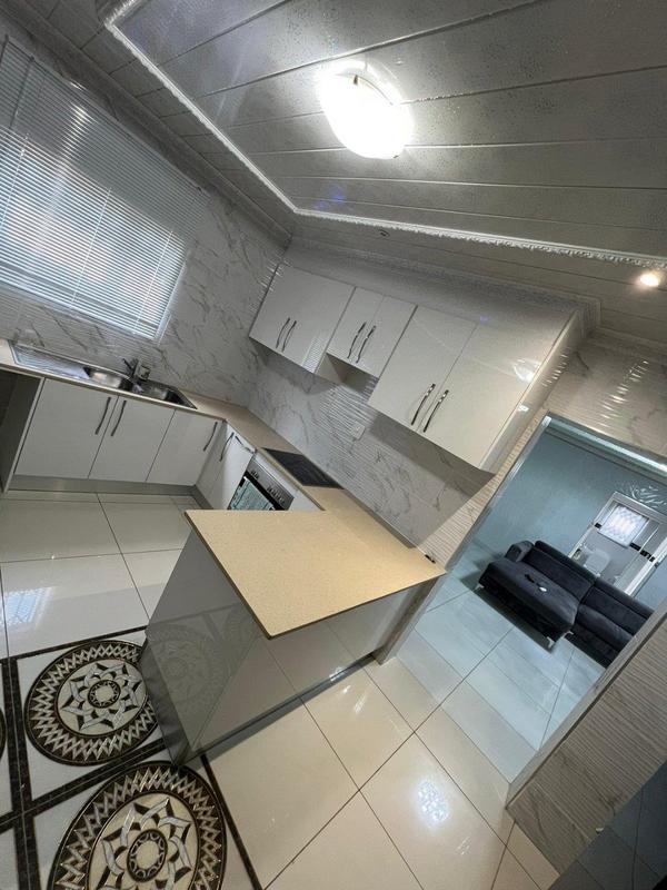 5 Bedroom Property for Sale in Kgabalatsane North West